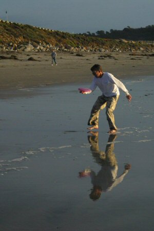 Michael McCafferty demonstrating the one-legged nail delay